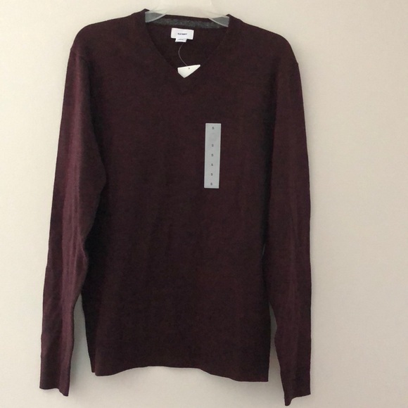 Old Navy V-Neck Sweater for Men - Picture 2 of 4